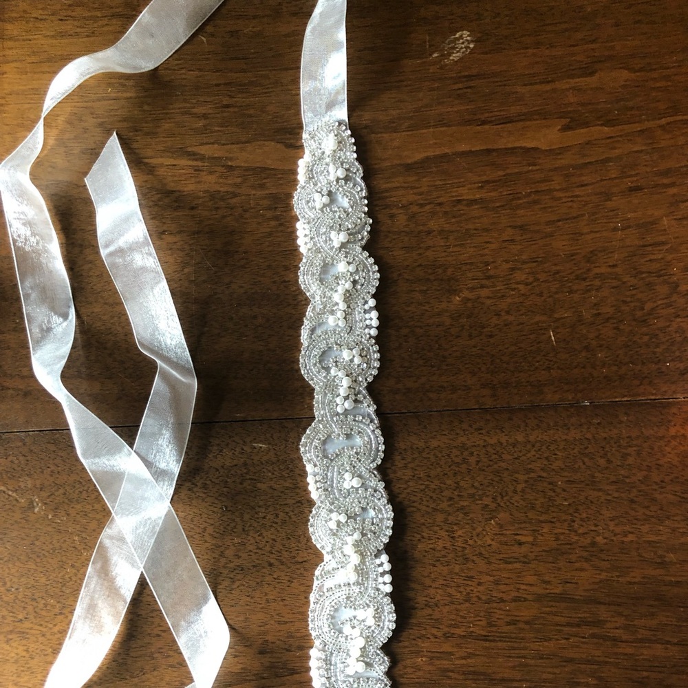 Wedding rhinestone & pearl belt
